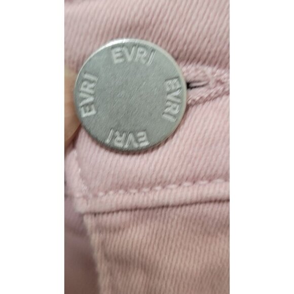 Evri Womens Plus Size Pink Denim Shorts With Frayed Hem & Pockets Size 18W - Picture 6 of 10
